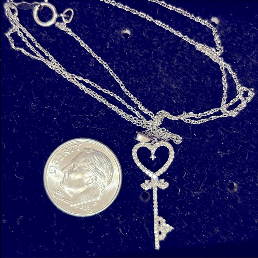 10k White Gold and Diamond Heart Key Pendant Necklace